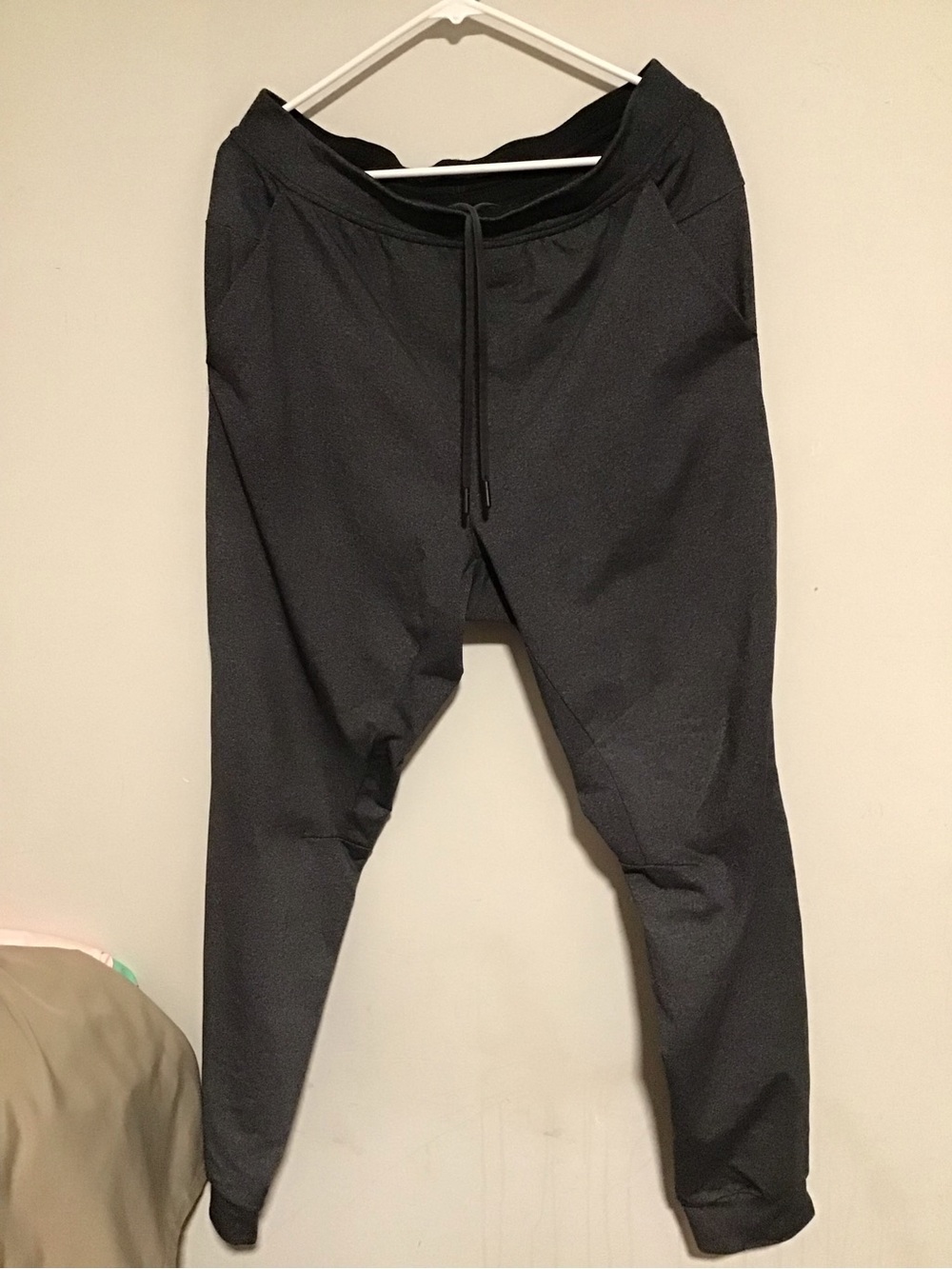 lululemon athletica Men’s Black Drawstring Joggers
